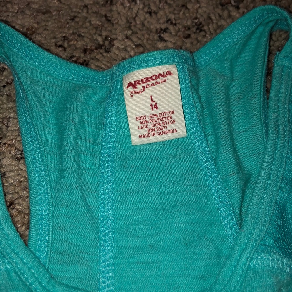 Tank top - Picture 2 of 3